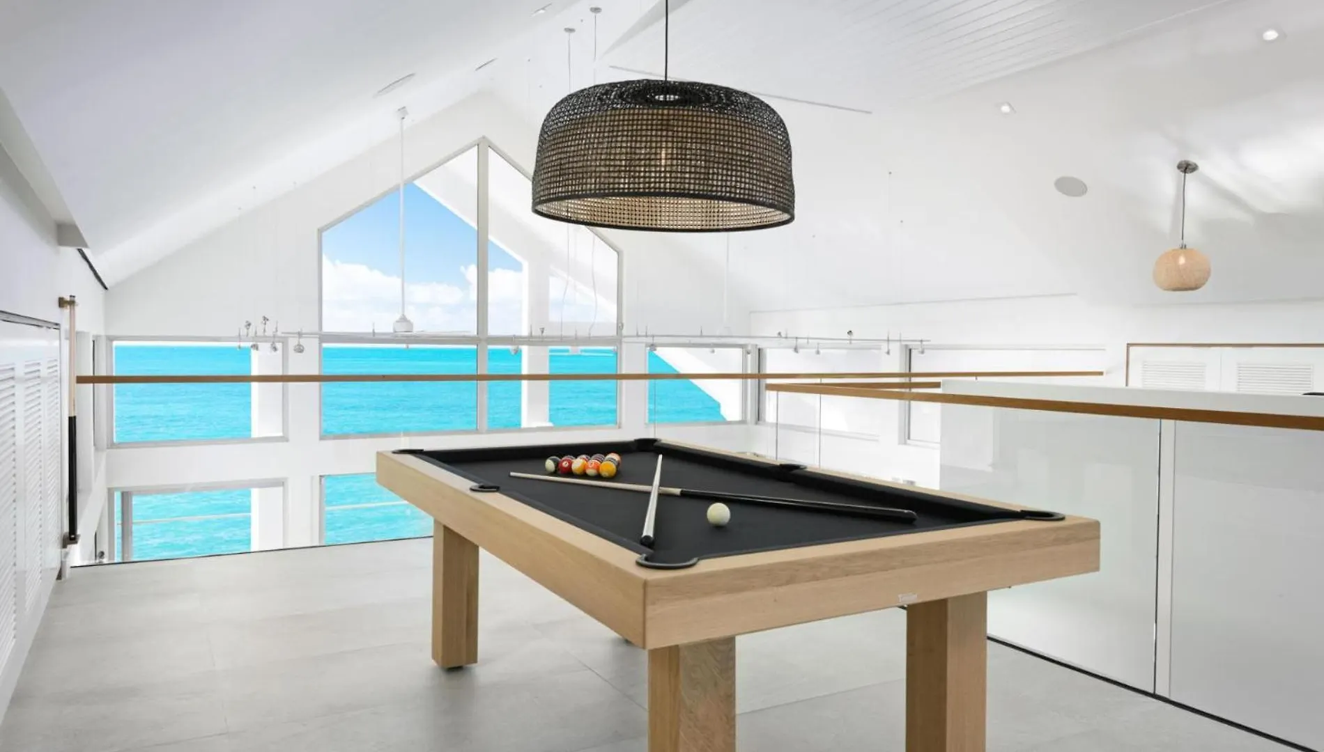 La Mer South, Luxury Oceanfront On Sapodilla Bay Taylor Bay Beach Villa