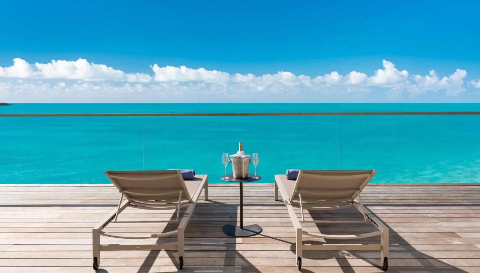 La Mer South, Luxury Oceanfront On Sapodilla Bay Taylor Bay Beach Villa